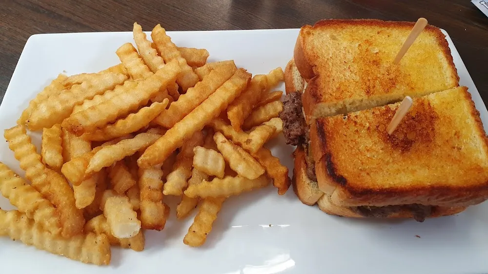 Grilled Cheese & Fries