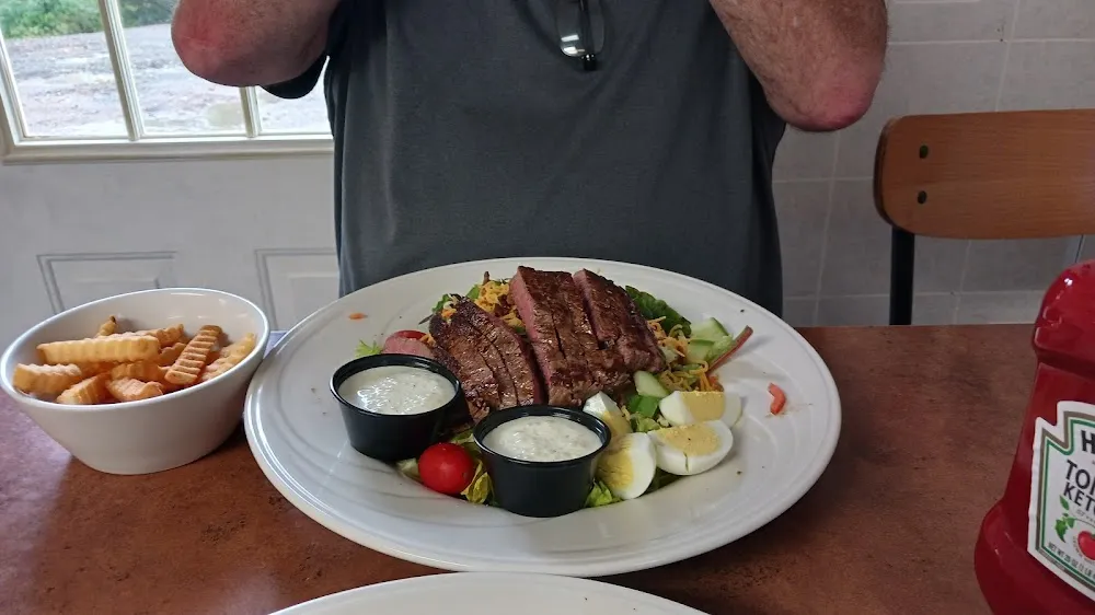 Grilled Steak Salad